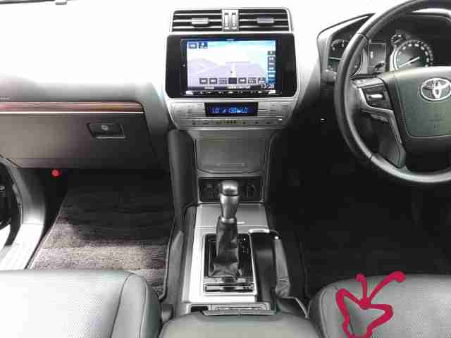 Toyota land cruiser prado-2021