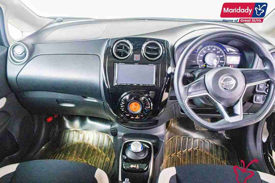 Nissan Note-2017