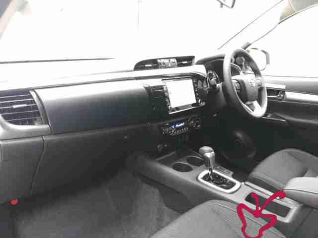 Toyota hilux-2023