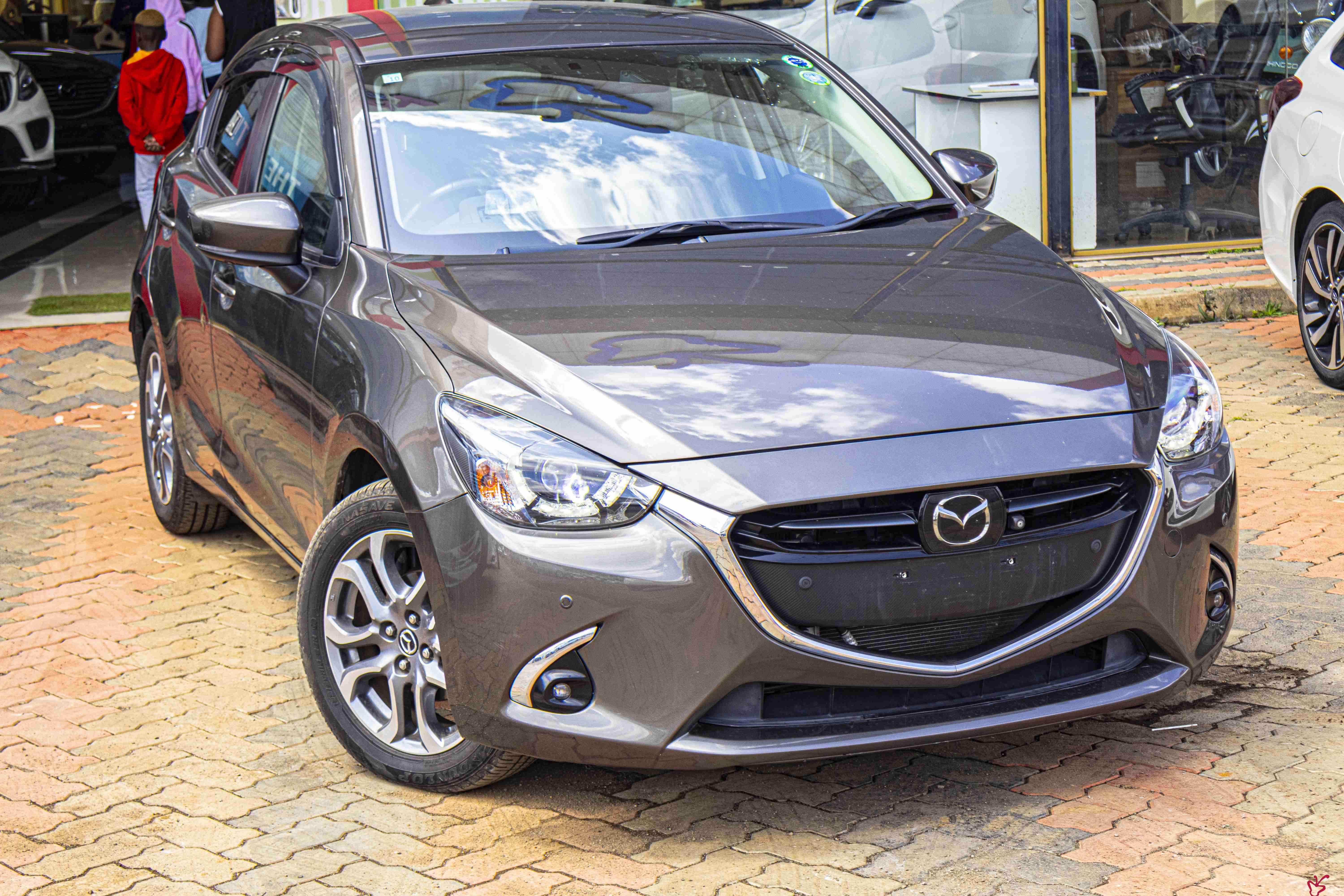 Vehicle Image Mobile View