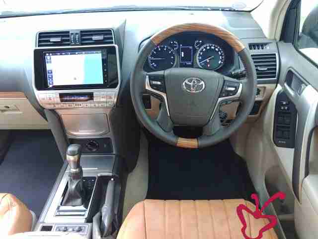 Toyota land cruiser prado-2023