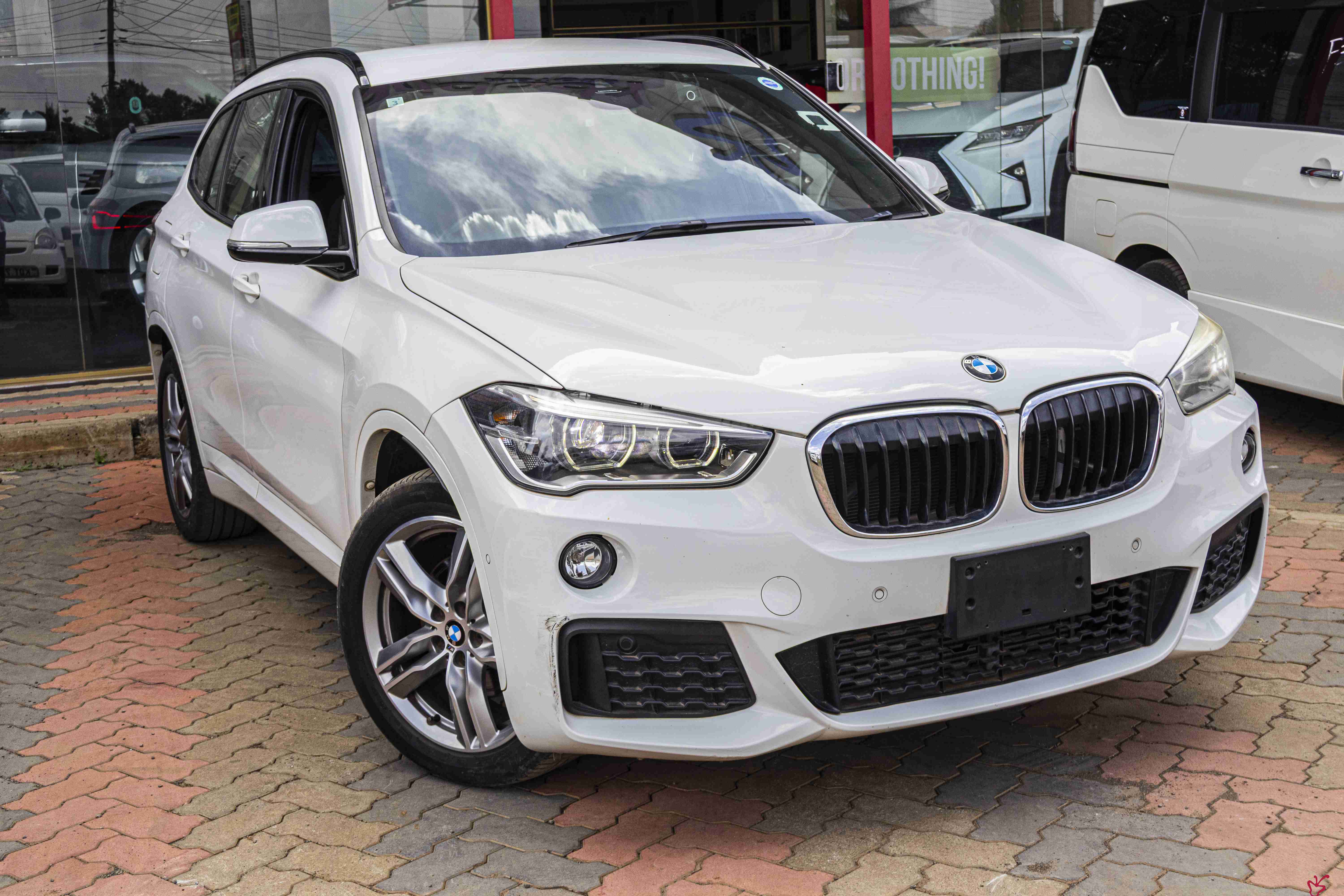 Vehicle Image Mobile View