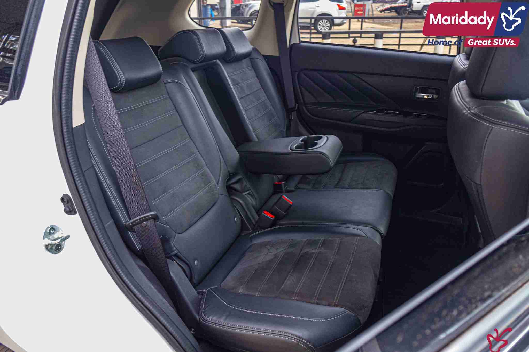 Mitsubishi Outlander-2017