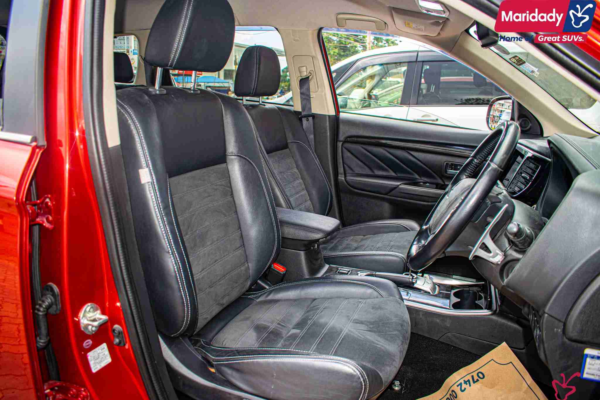 Mitsubishi Outlander-2016