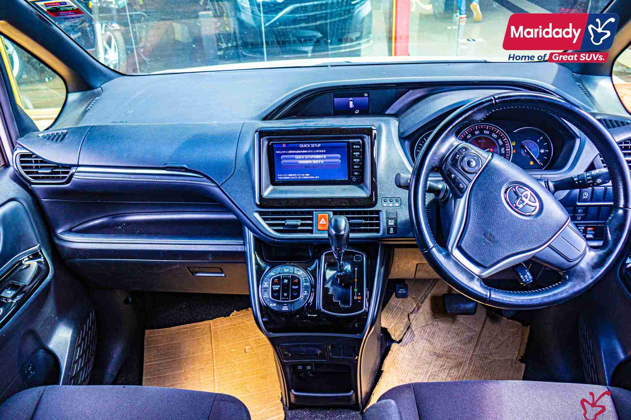 Toyota esquire-2018