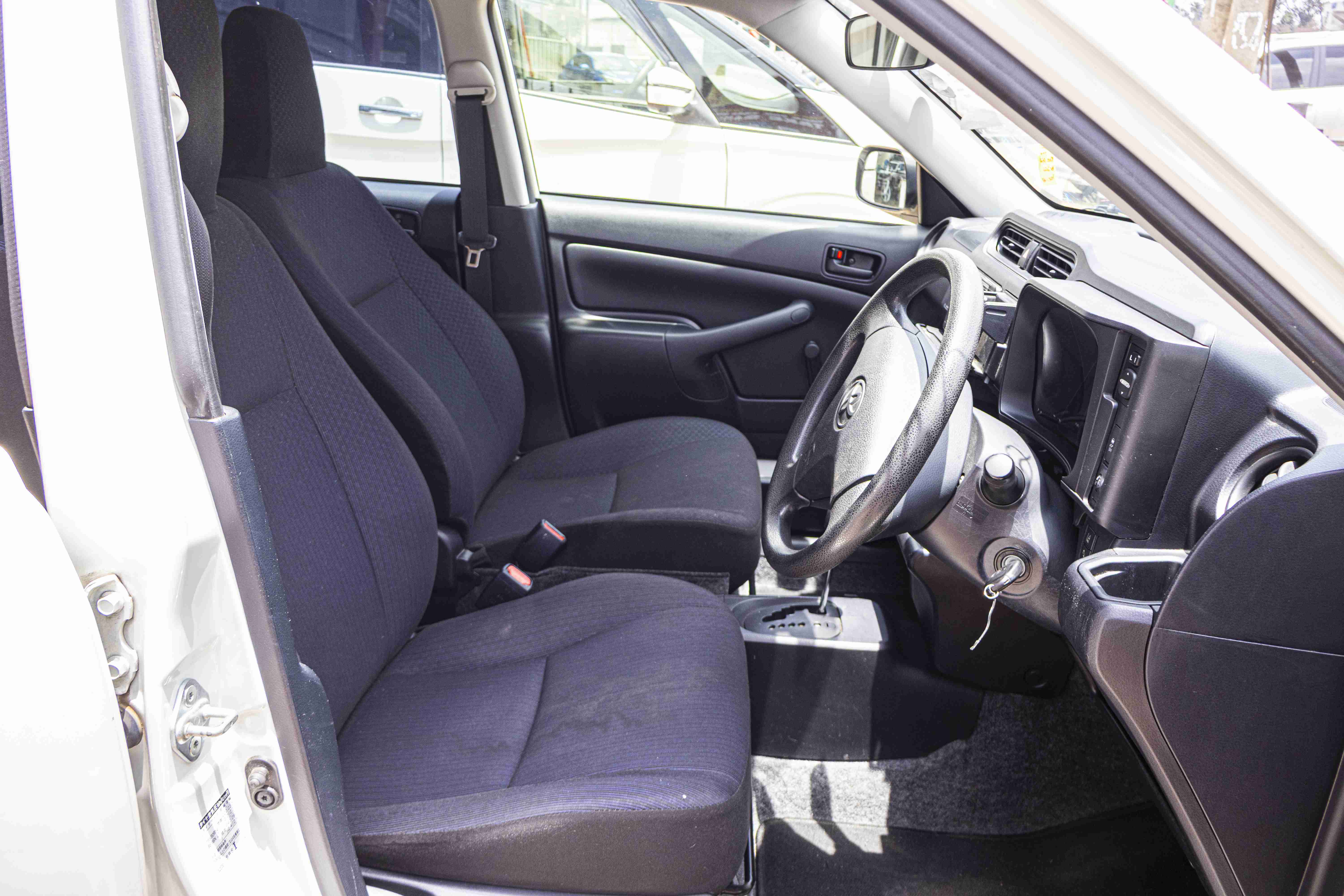 Toyota probox van-2020