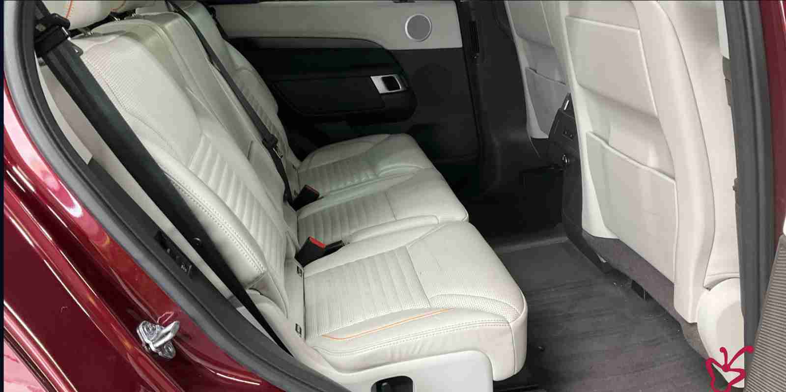 Land Rover Discovery-2017