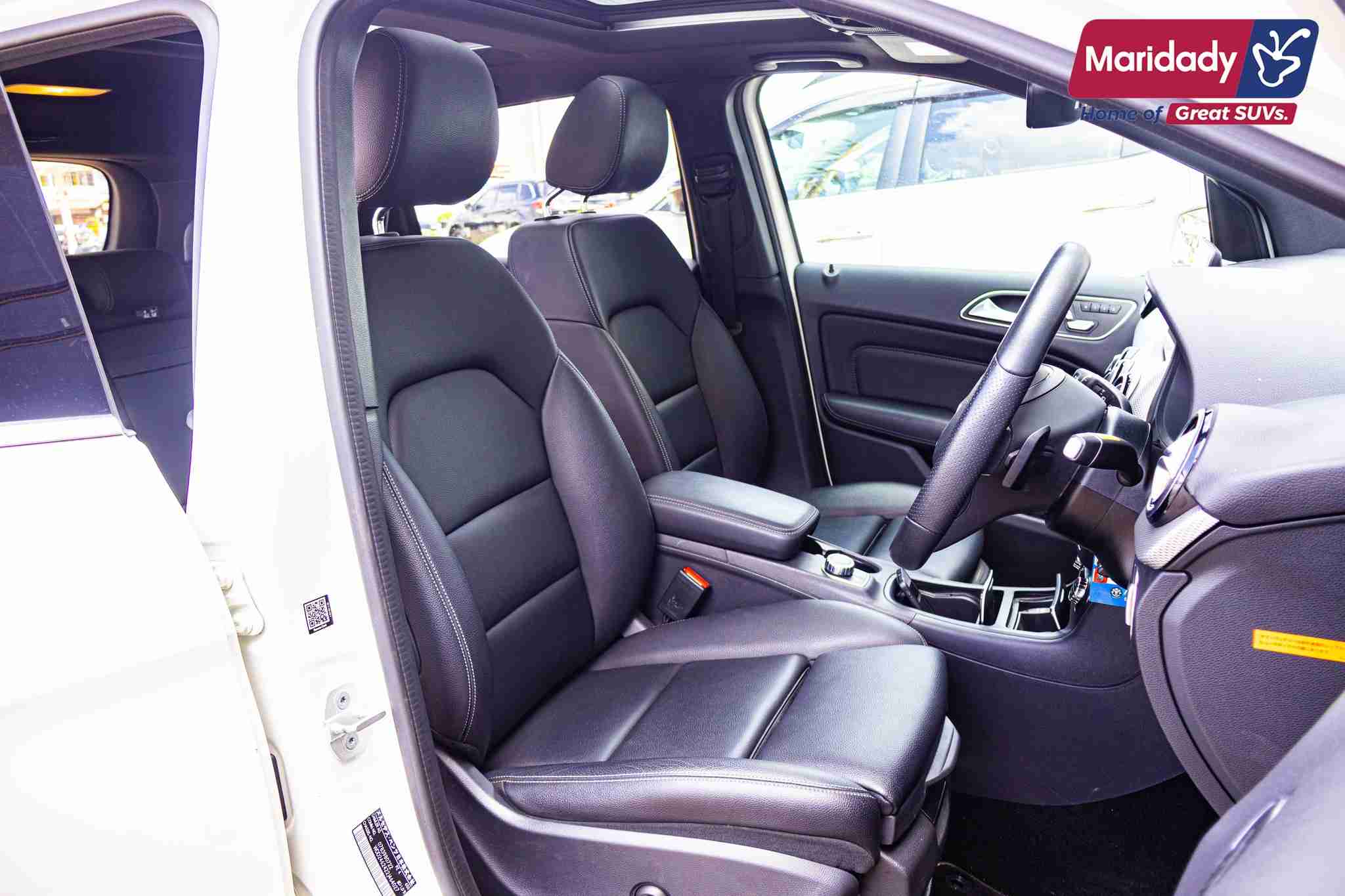 Mercedes-Benz B-180-2017