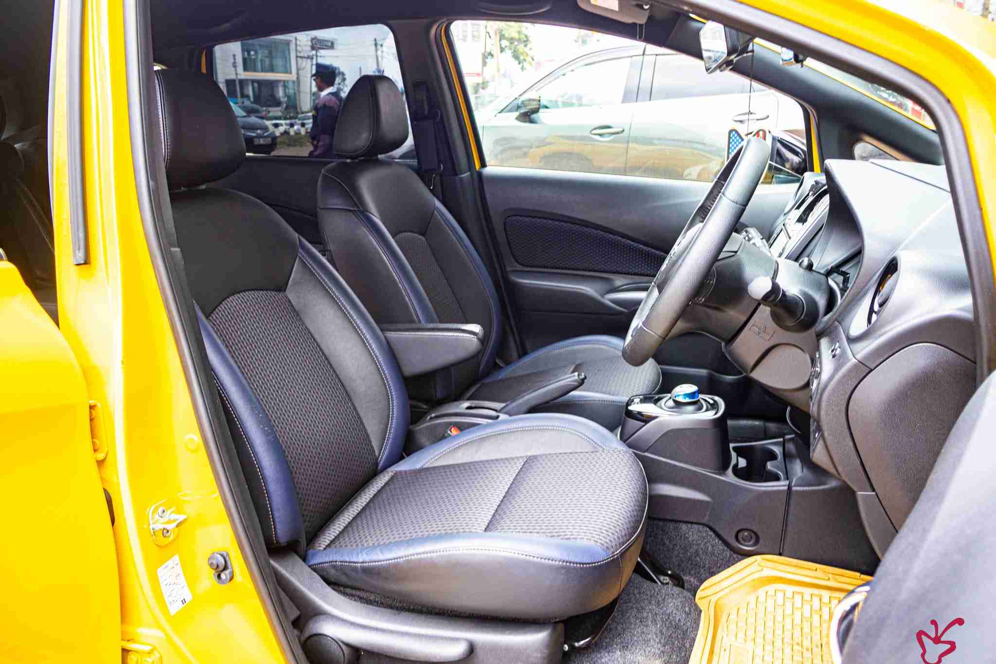 Nissan Note-2017