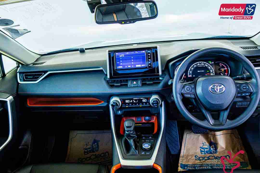 Toyota rav4-2020