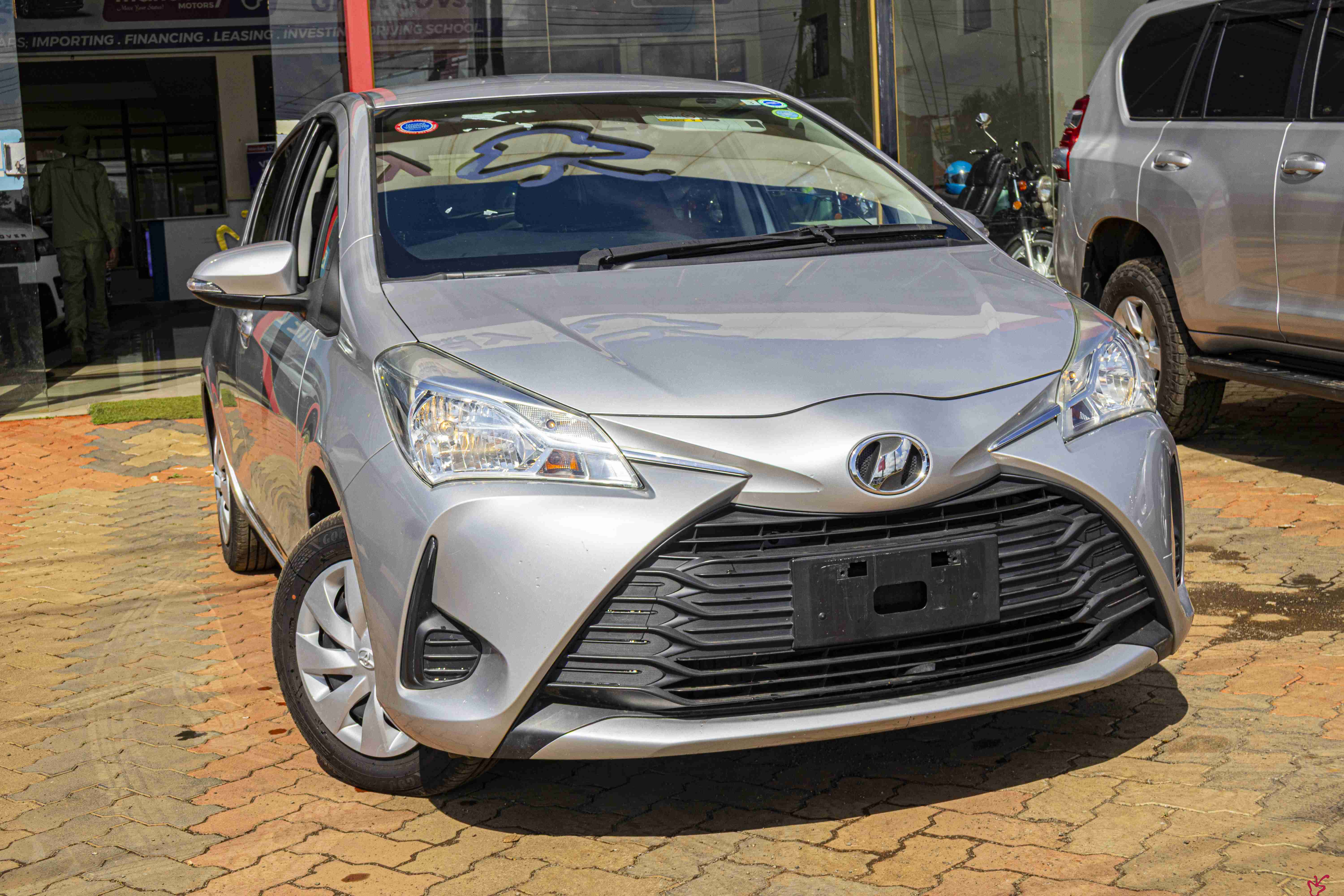 Vehicle Image Mobile View