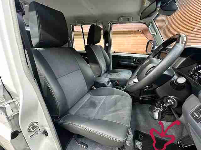 Toyota landcruiser 70-2023