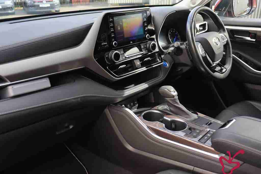Toyota highlander-2021