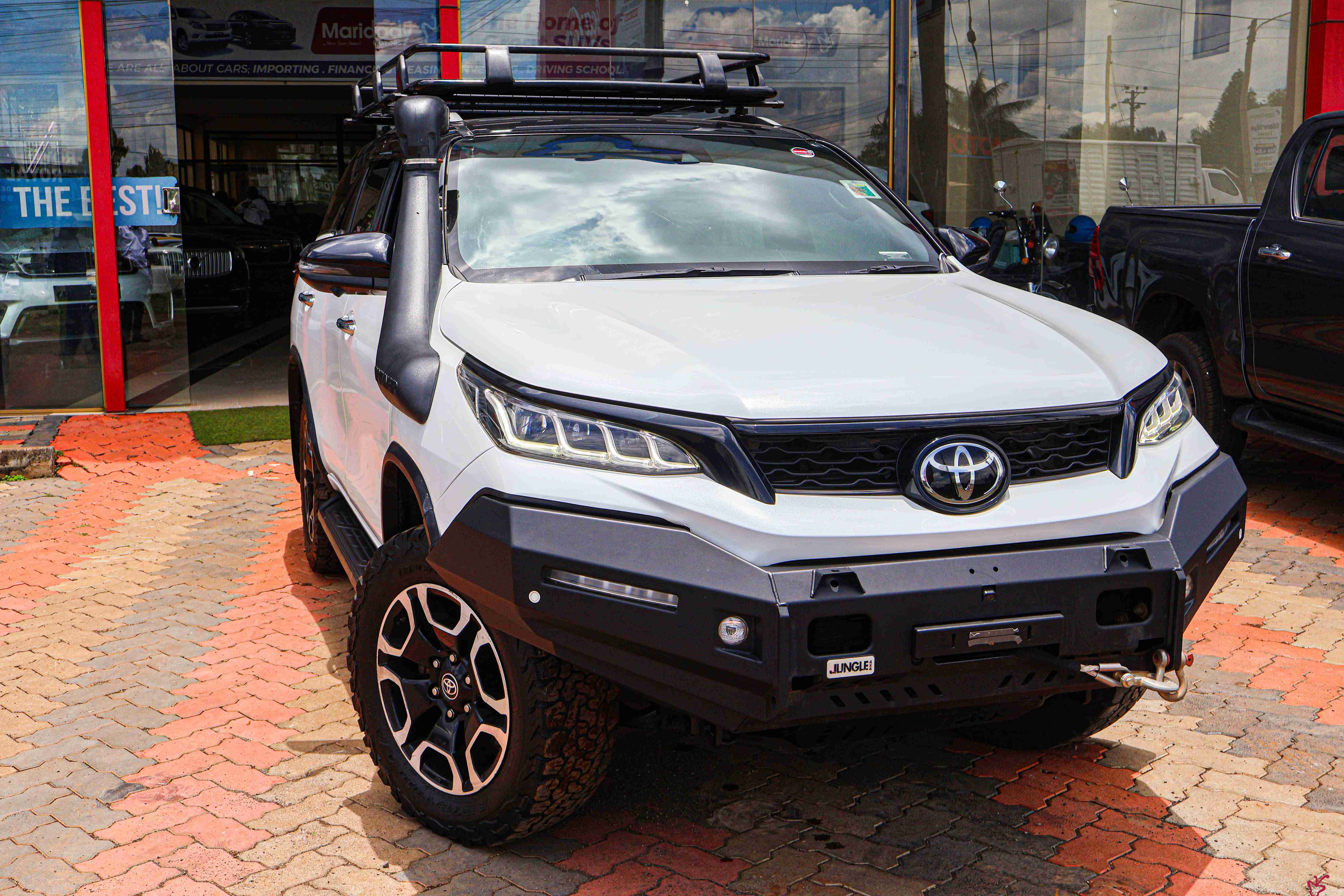 Vehicle Image Mobile View