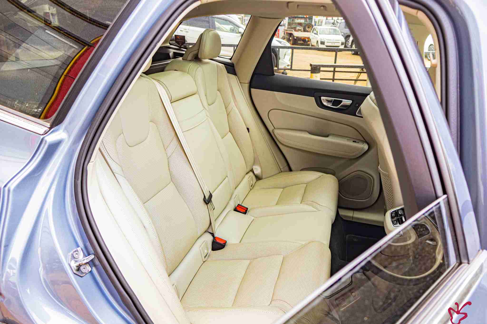 Volvo xc60-2018