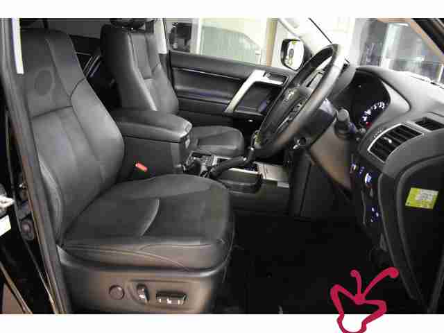 Toyota land cruiser prado-2023