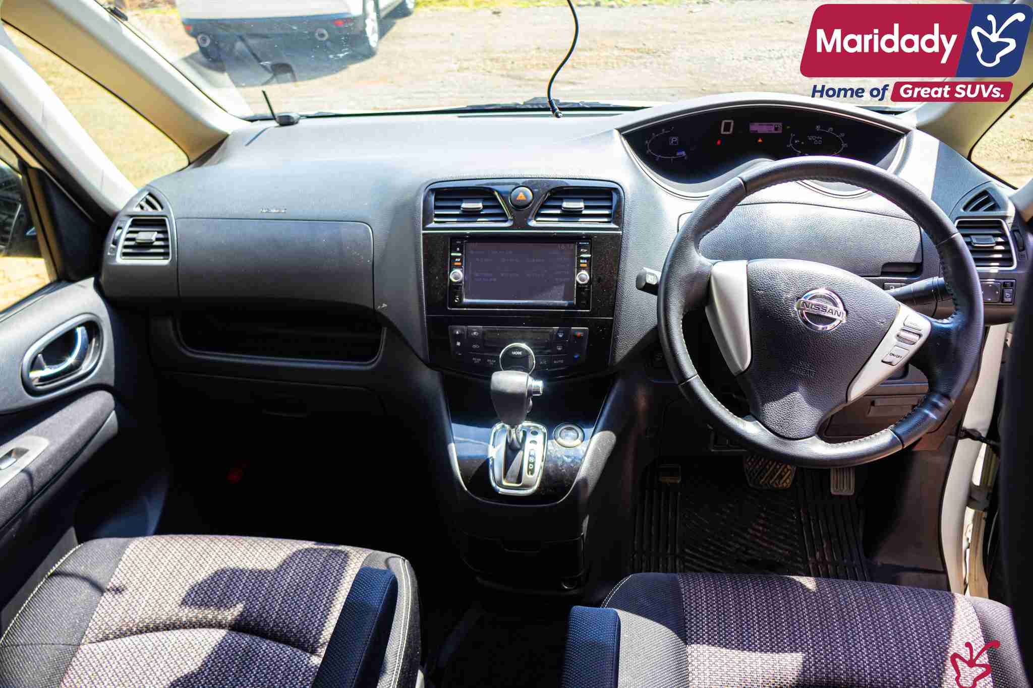 Nissan Serena-2017