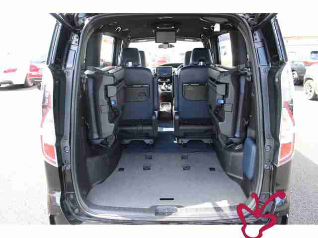 Nissan Serena-2019
