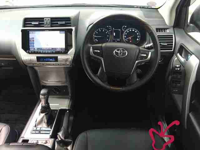 Toyota land cruiser prado-2023