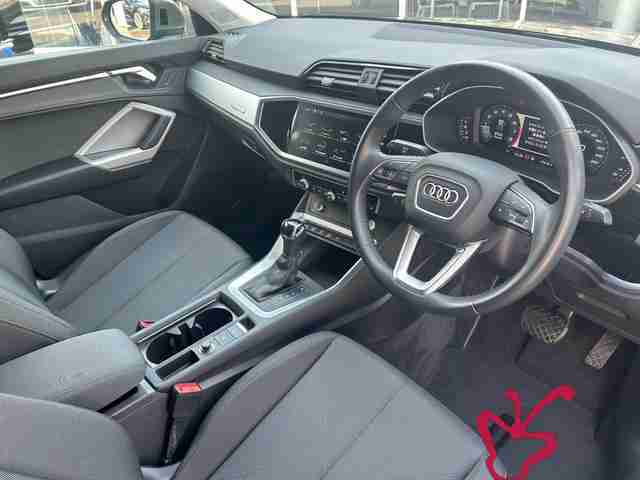 Audi Q3-2020