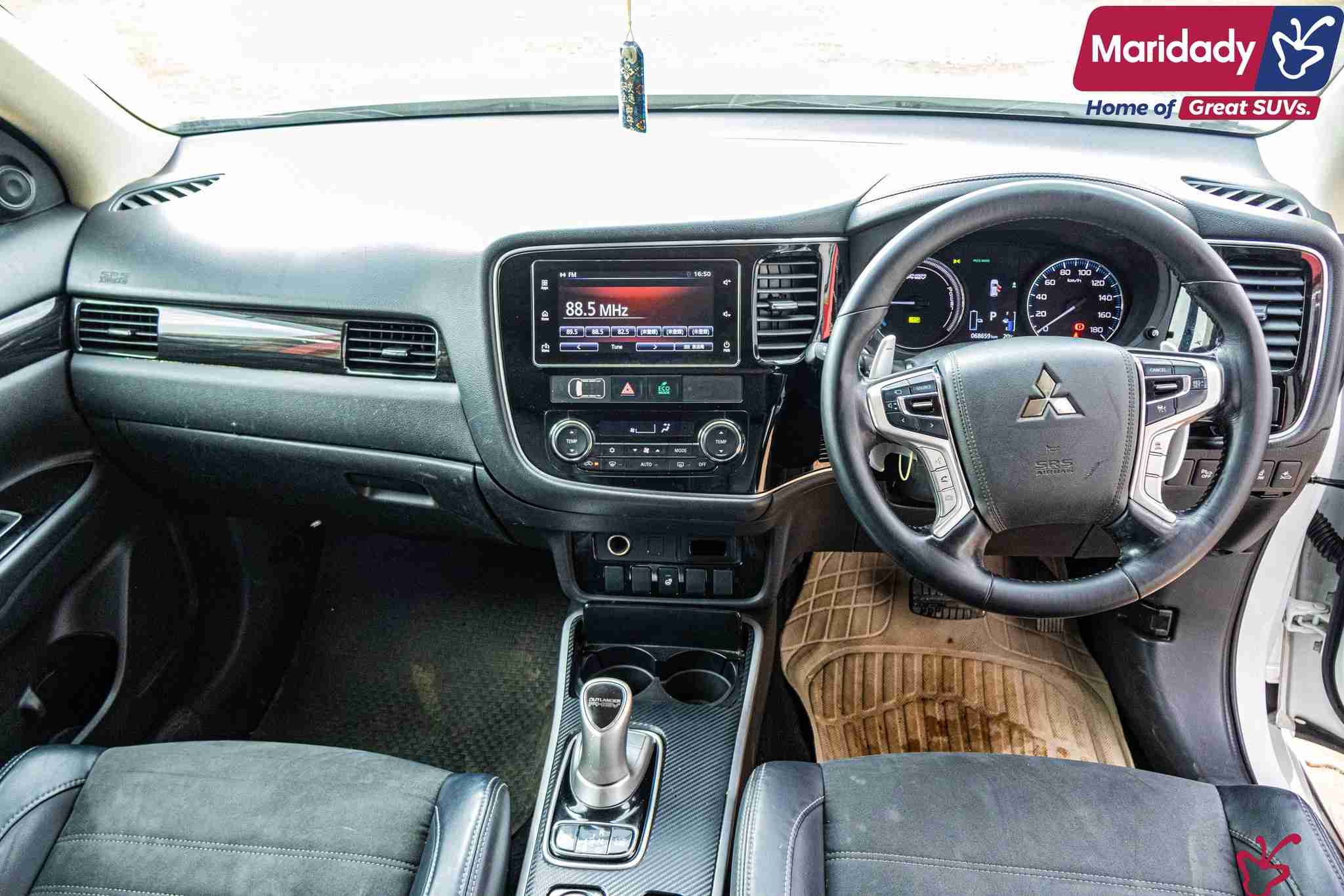 Mitsubishi Outlander-2017