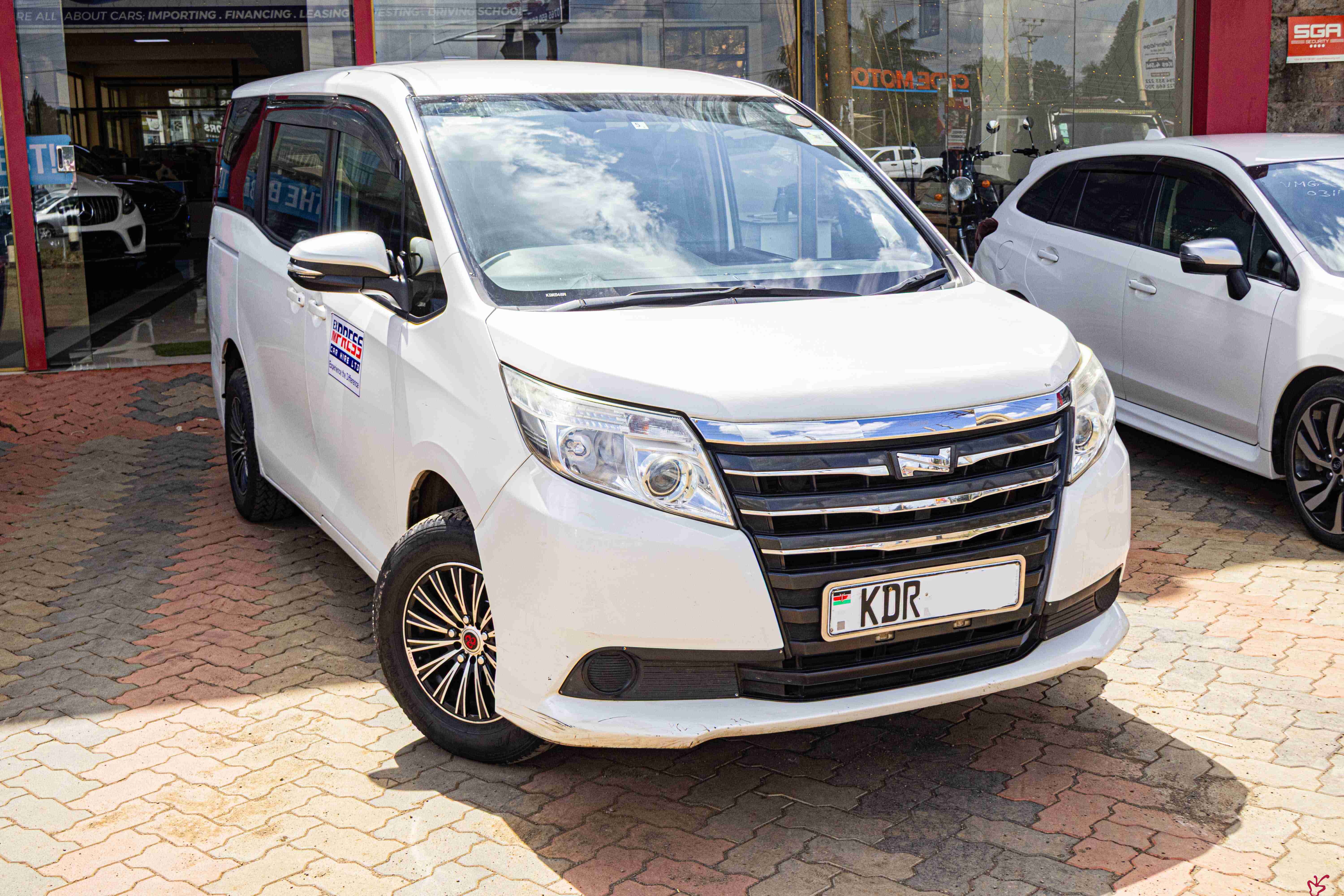 Vehicle Image Mobile View