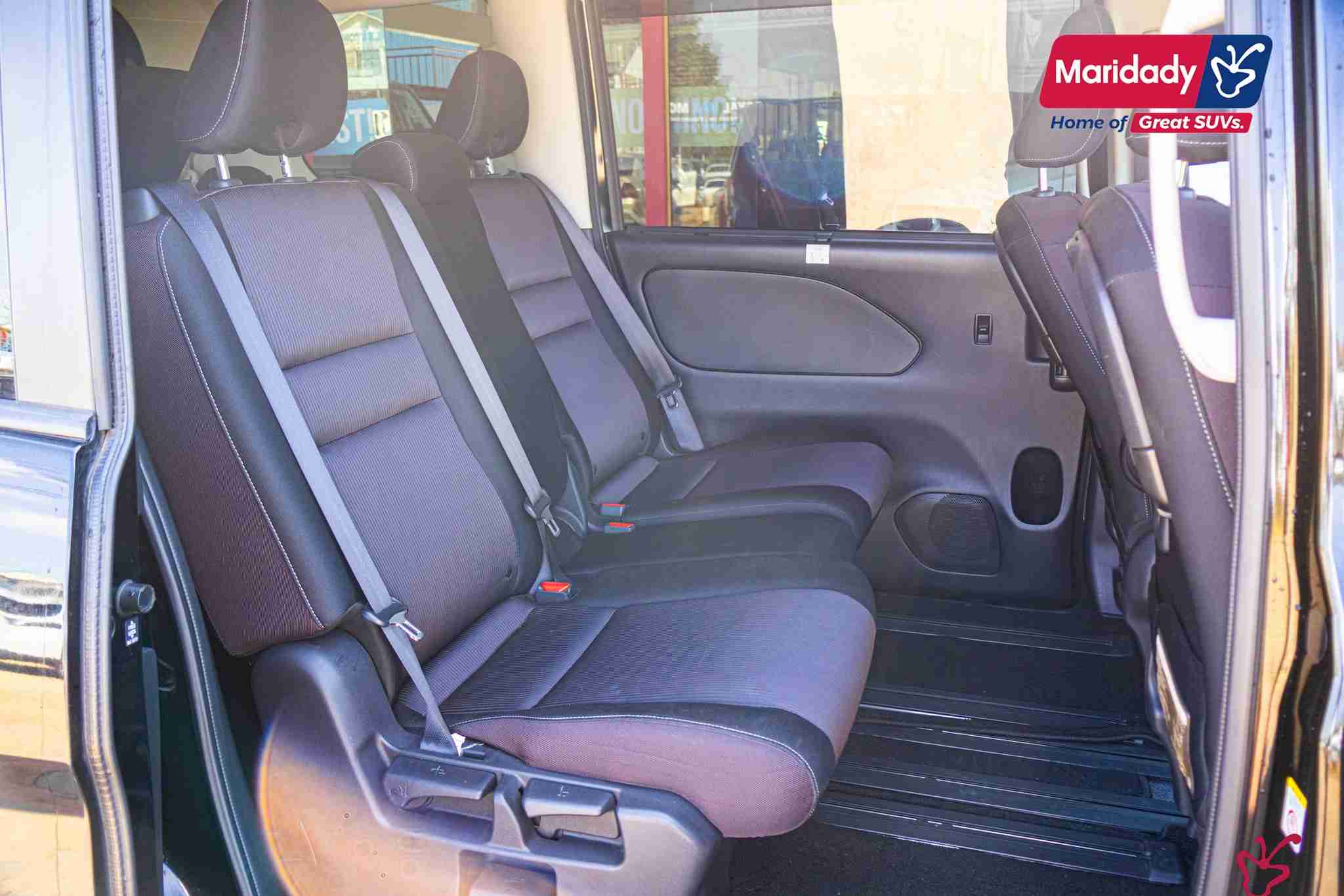Nissan Serena-2017