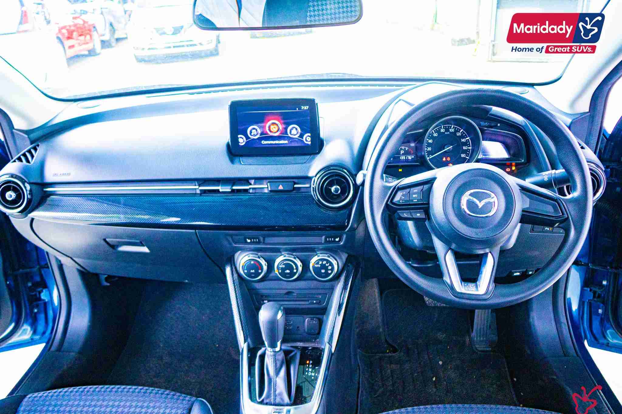 Mazda demio-2017