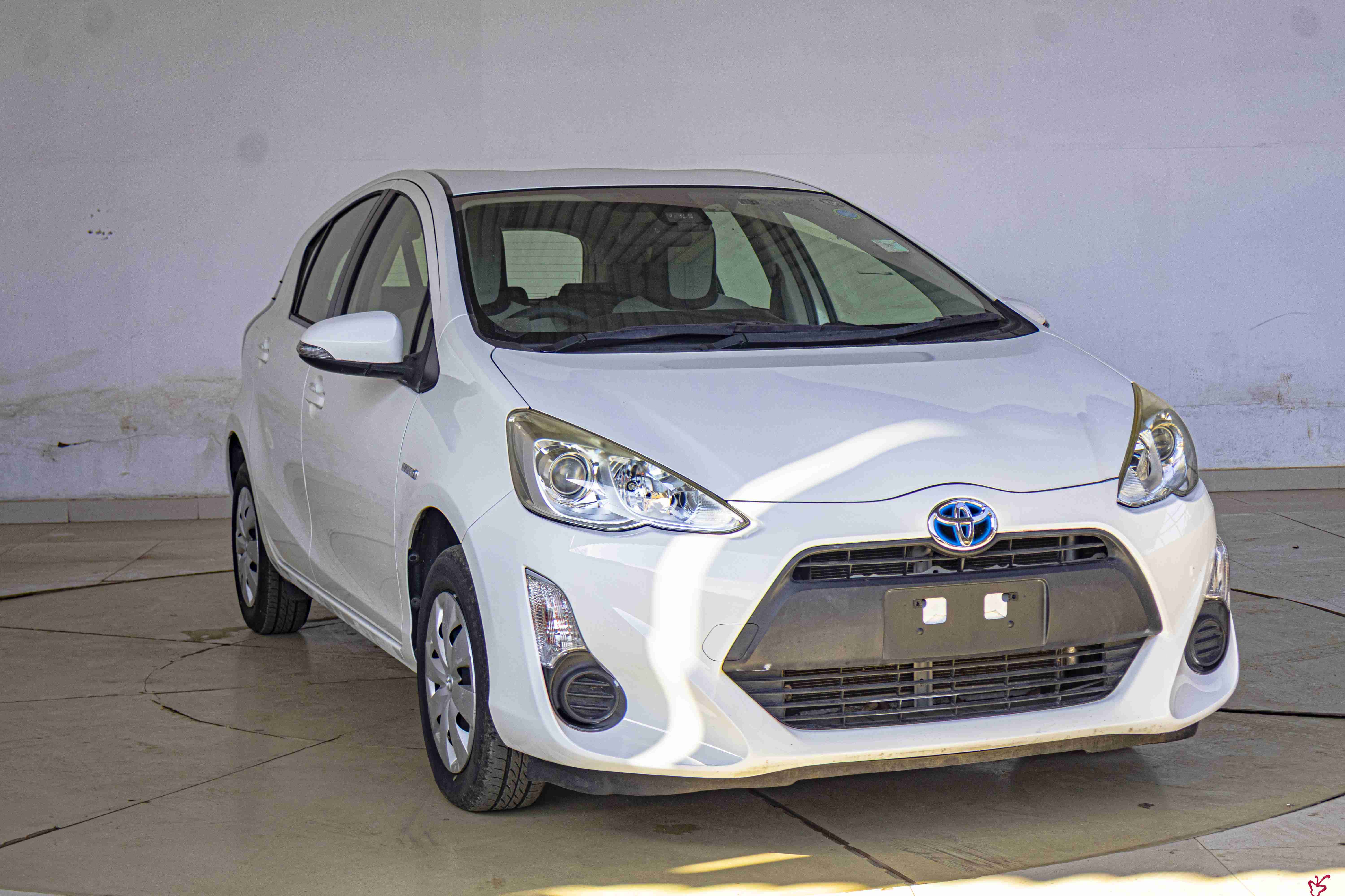 Vehicle Image Mobile View