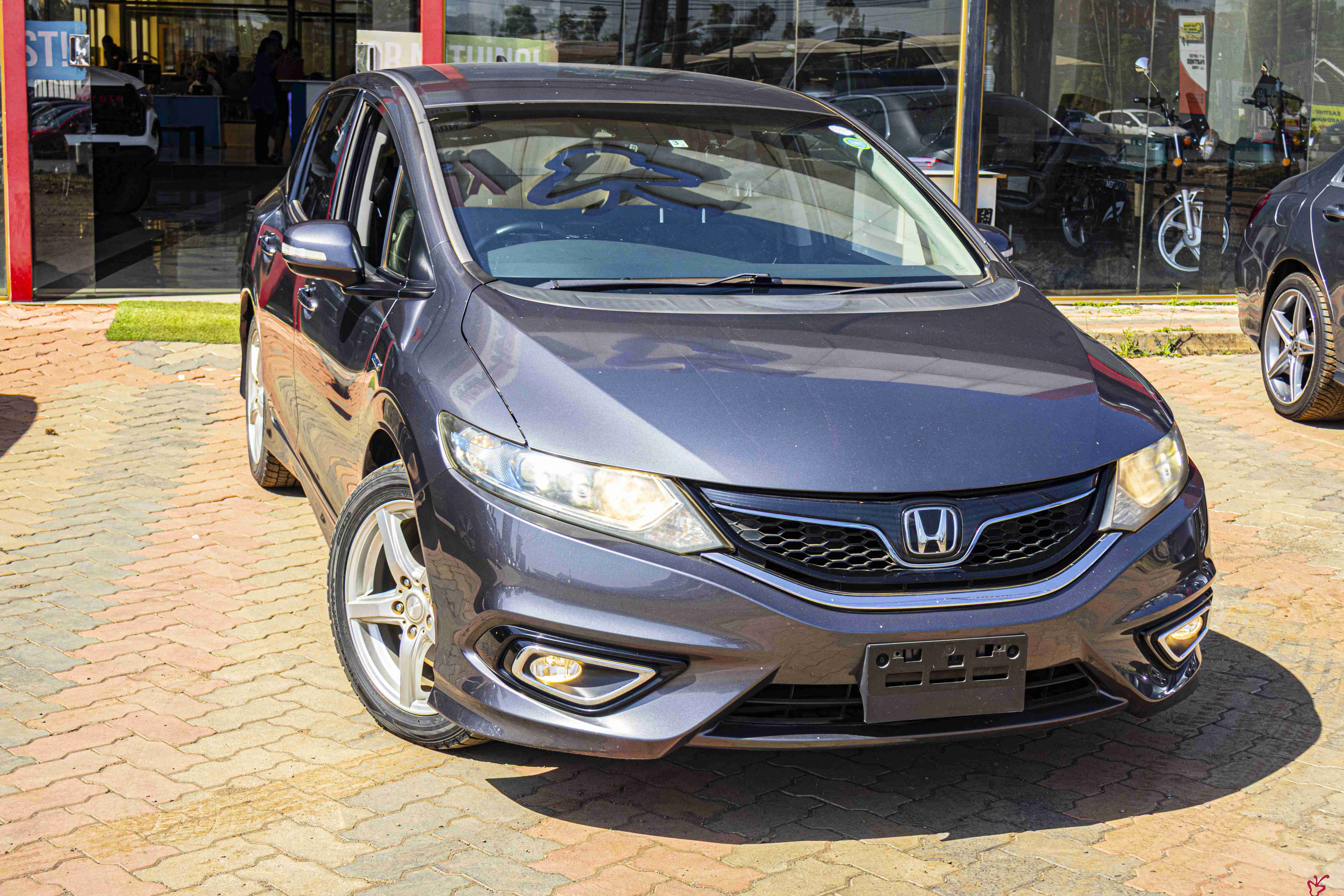 Vehicle Image Mobile View